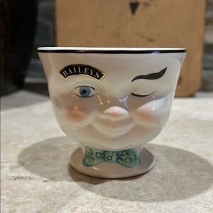 Baileys Irish Cream Limited Edition 1996 winking face ceramic creamer sugar bowl